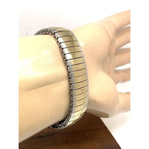 Timex Men's Watch T2H311 Indiglo White Dial Quartz Two Tone Expansion Band 35mm - Picture 10 of 14